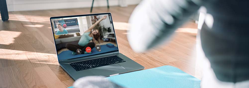 online individualne vežbe za trudnice preko laptopa